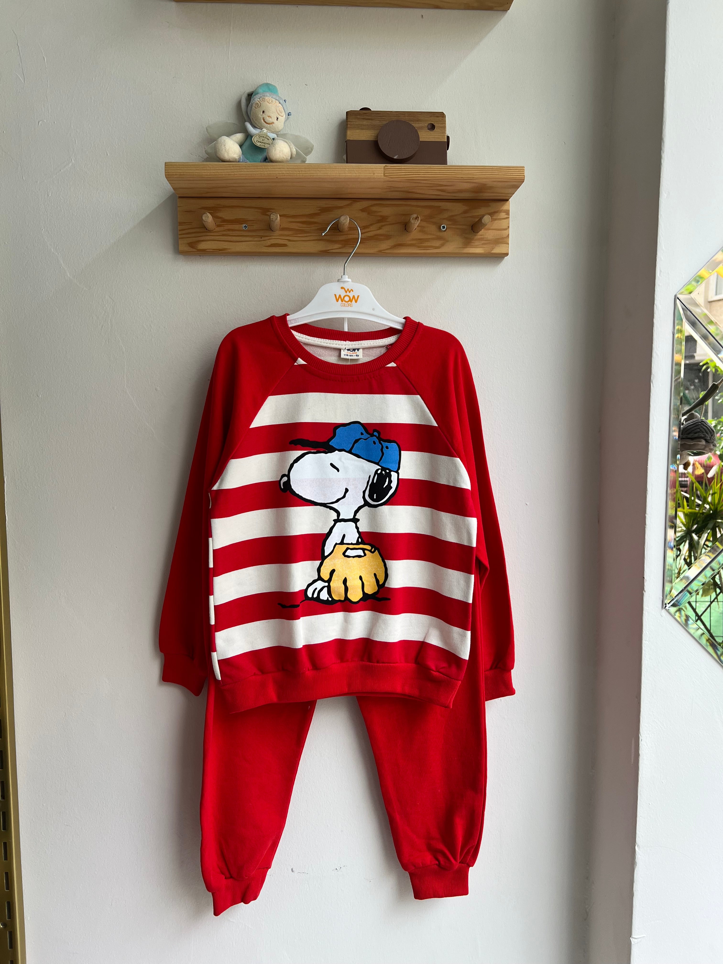 Snoopy Baskılı Takım
