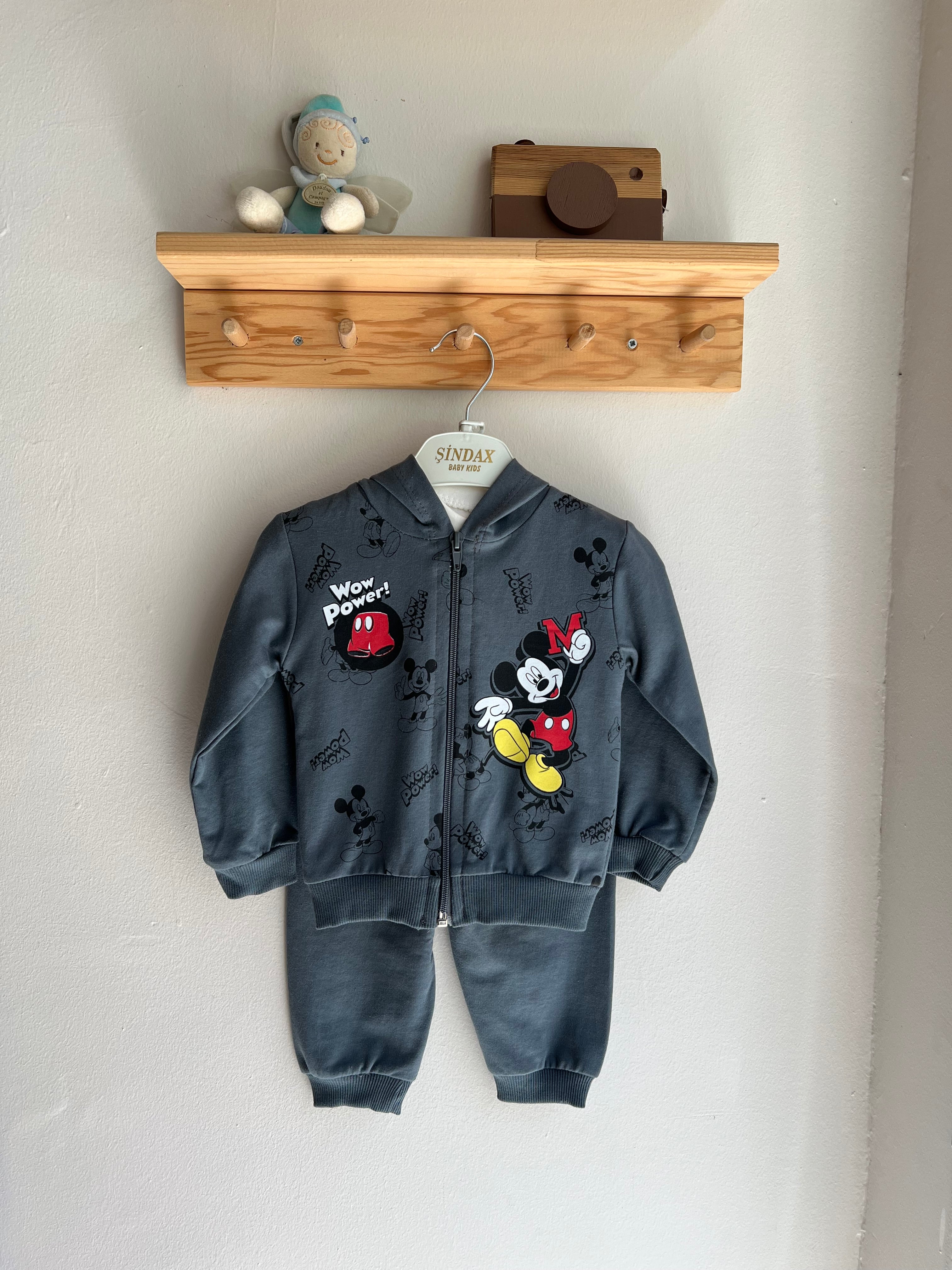 Mickey Mouse Takım