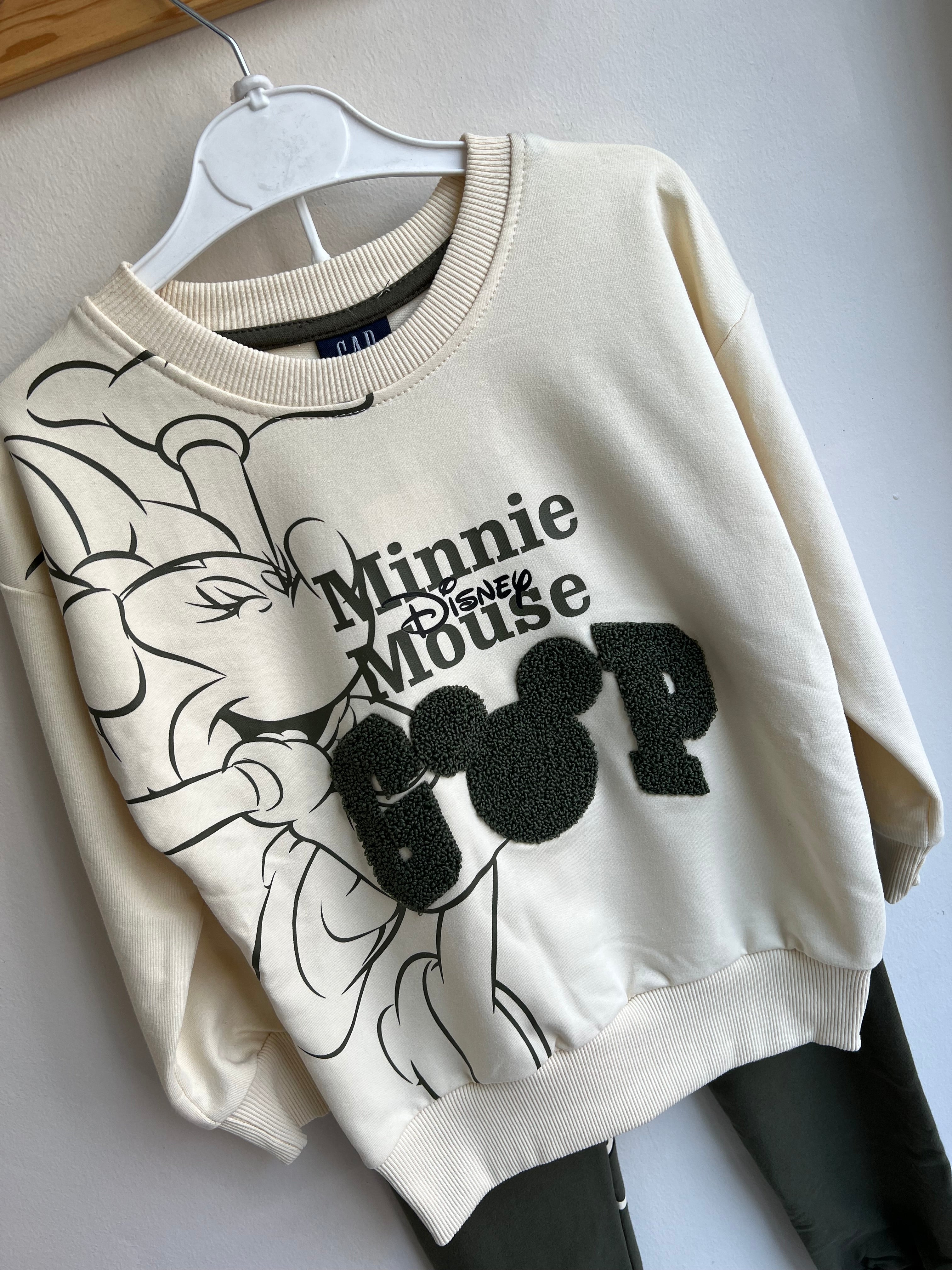 Minnie Mouse Takım
