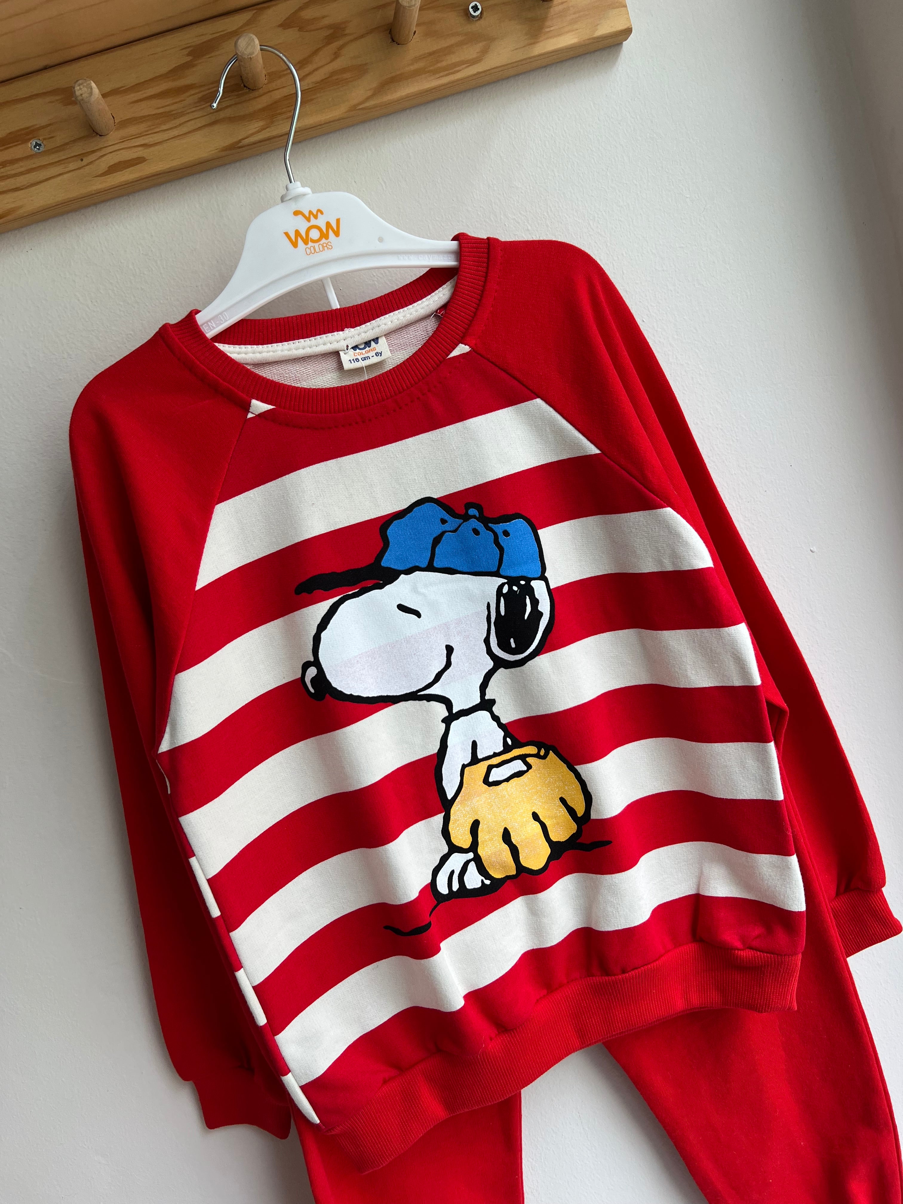 Snoopy Baskılı Takım